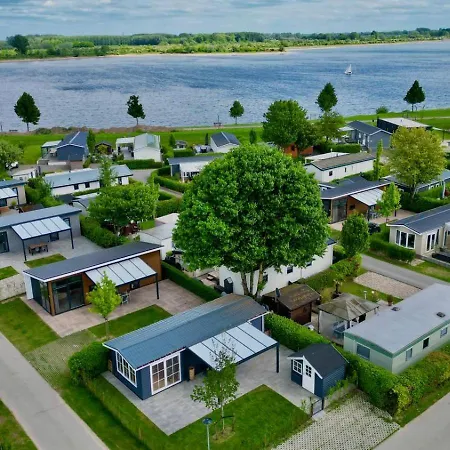 Holiday home Veerlake Lathum